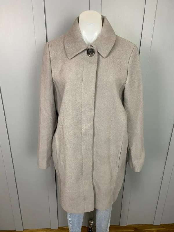 BNWT Grey Kresta Coat, 14